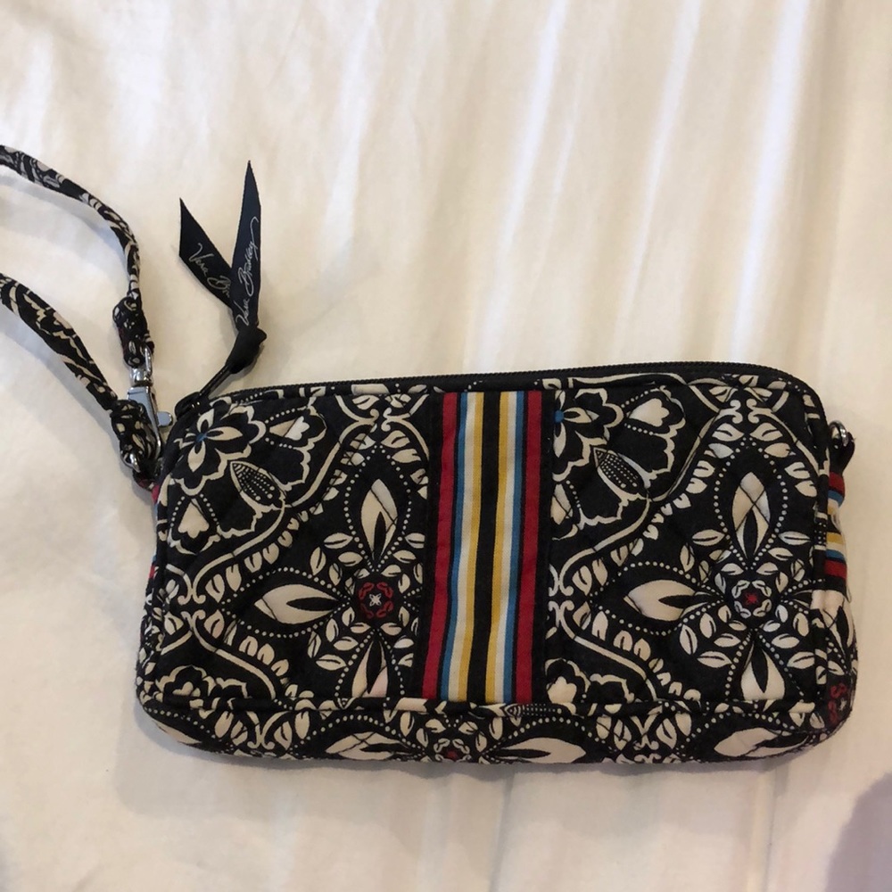 vera bradly wristlet